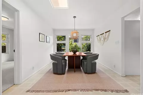 Dining - 912 Hao St, Honolulu, HI 96821 photo 2 of 2