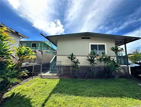 26 Lakeview Cir # D, Wahiawa, HI 96786