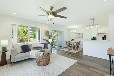 94-828 Lumiauau St #M201, Waipahu, HI 96797