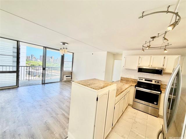 2522 Date St #1204, Honolulu, HI 96826