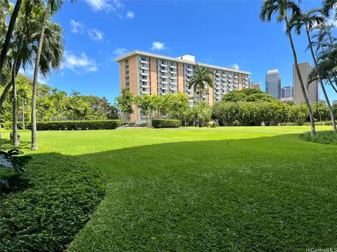 1511 Nuuanu Ave #1228, Honolulu, HI 96817