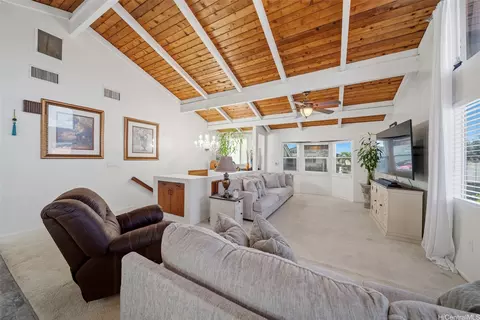 Living - 1011 Luaole Pl, Honolulu, HI 96818 photo 2 of 3