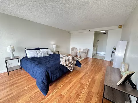 445 Seaside Ave #3108, Honolulu, HI 96815
