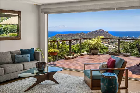 3765 Lurline Dr, Honolulu, HI 96816