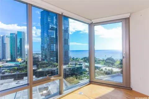 1001 Queen St #1604, Honolulu, HI 96814