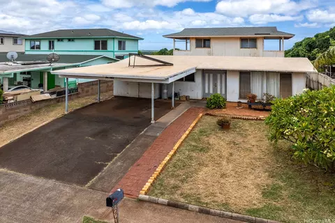 94-083 Hulahe St, Waipahu, HI 96797