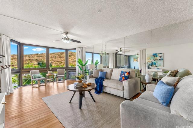 501 Hahaione St #1/7H, Honolulu, HI 96825