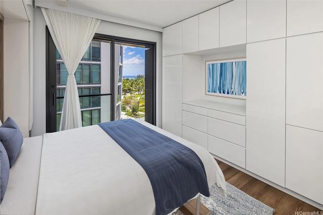987 Queen St #525, Honolulu, HI 96814