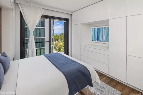 987 Queen St #525, Honolulu, HI 96814