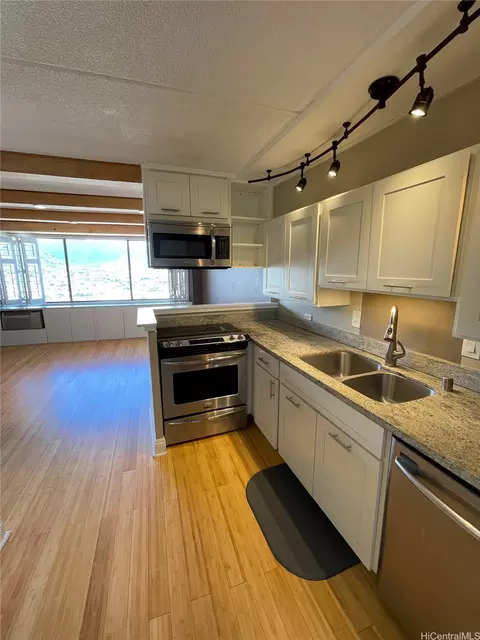 2333 Kapiolani Blvd #3106, Honolulu, HI 96826