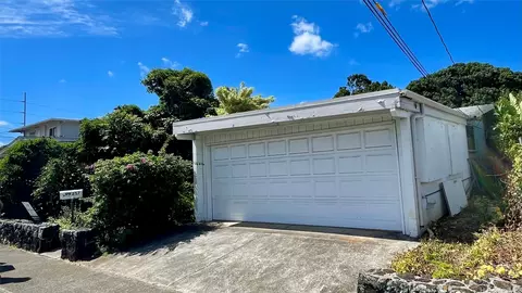 99-257 Ohenana Loop, Aiea, HI 96701