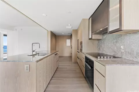 1000 Auahi St #1410, Honolulu, HI 96814