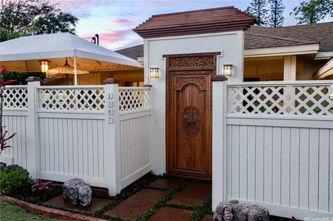 1307 Jasmine Dr, Lanai City, HI 96763