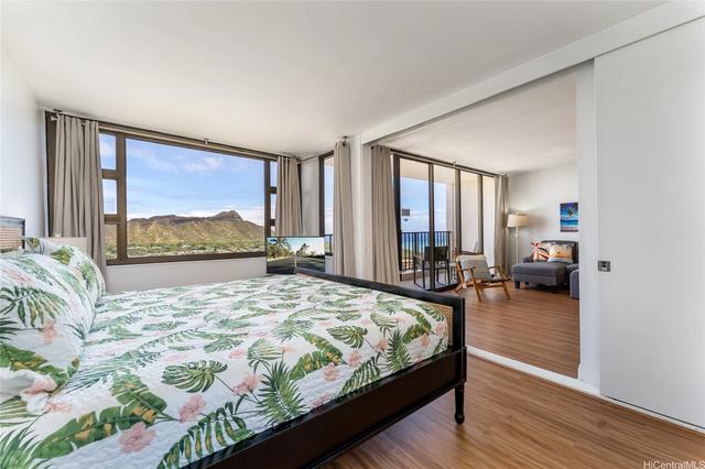 201 Ohua Ave #T1-3405, Honolulu, HI 96815