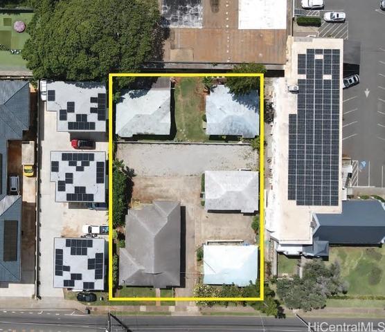 3513 Harding Ave, Honolulu, HI 96816