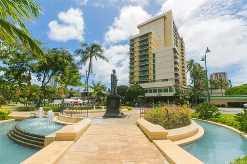2045 Kalakaua Ave #1404, Honolulu, HI 96815