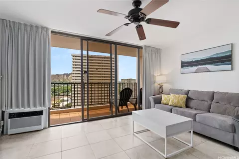 201 Ohua Ave #1709, Honolulu, HI 96815