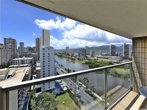 445 Seaside Ave #1908, Honolulu, HI 96815