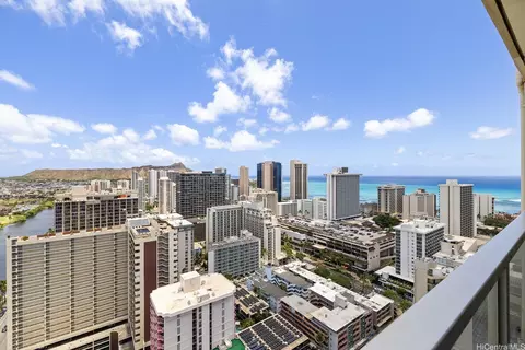 445 Seaside Ave #3611, Honolulu, HI 96815