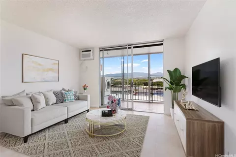 950 Lehua Ave #506, Pearl City, HI 96782