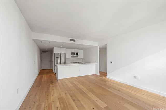 1001 Queen St #2605, Honolulu, HI 96814