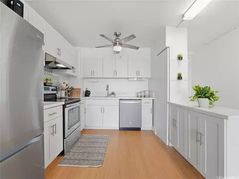 2474 Kapiolani Blvd #1002, Honolulu, HI 96826