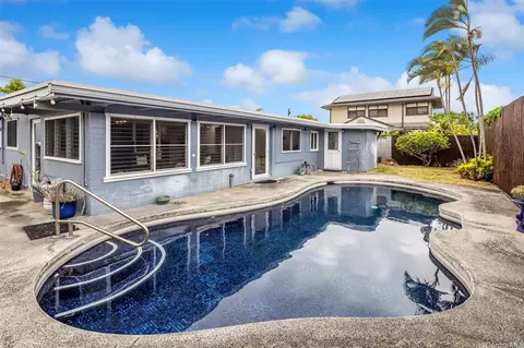 559 Iana St, Kailua, HI 96734