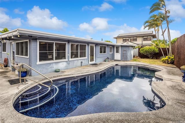 559 Iana St, Kailua, HI 96734