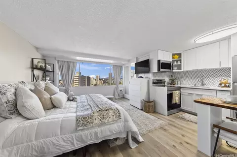 2888 Ala Ilima St #1606, Honolulu, HI 96818