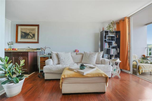 1419 Dominis St #1202, Honolulu, HI 96822