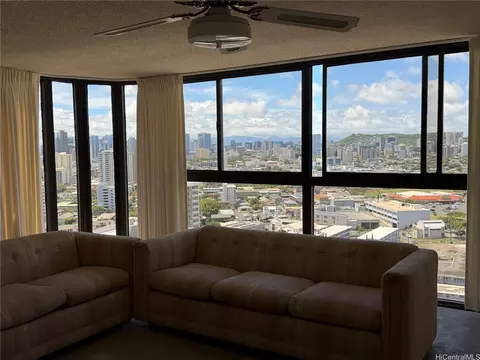 2724 Kahoaloha Ln #2401, Honolulu, HI 96826
