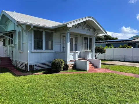 3042 Makini St, Honolulu, HI 96815