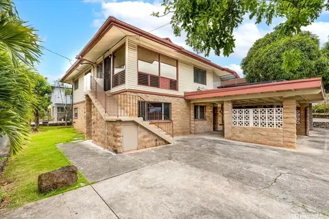 1250 Hala Dr, Honolulu, HI 96817