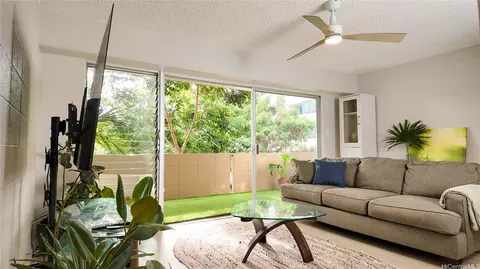 1548 Liholiho St #305, Honolulu, HI 96822