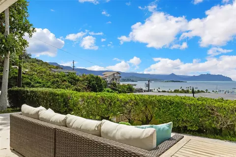 44-103 Kalenakai Pl, Kaneohe, HI 96744