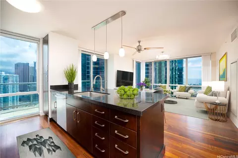 1189 Waimanu St #2505, Honolulu, HI 96814