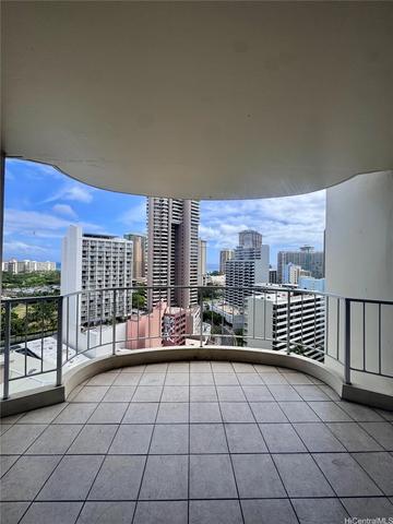 469 Ena Rd #2011, Honolulu, HI 96815