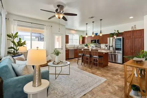 91-1001 Keaunui Dr #318, Ewa Beach, HI 96706