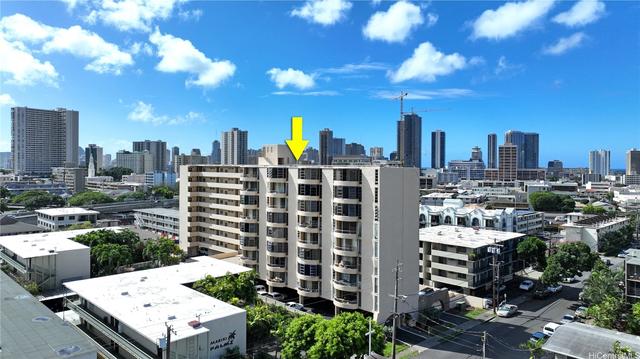 1447 Kewalo St #303, Honolulu, HI 96822