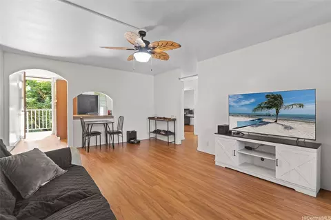 95-269 Waikalani Dr #C606, Mililani, HI 96789