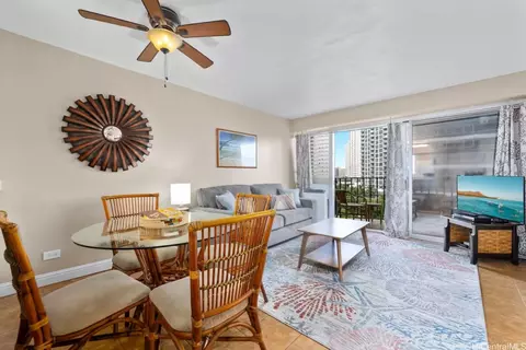1909 Ala Wai Blvd #807, Honolulu, HI 96815