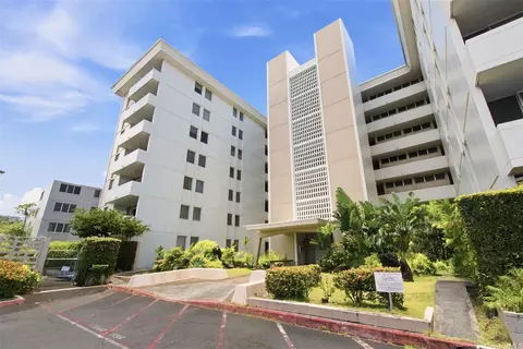 1026 Kalo Pl #208, Honolulu, HI 96826
