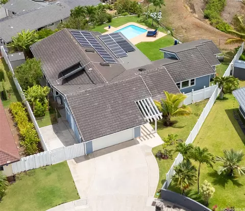 7421 Kamehame Pl, Honolulu, HI 96825