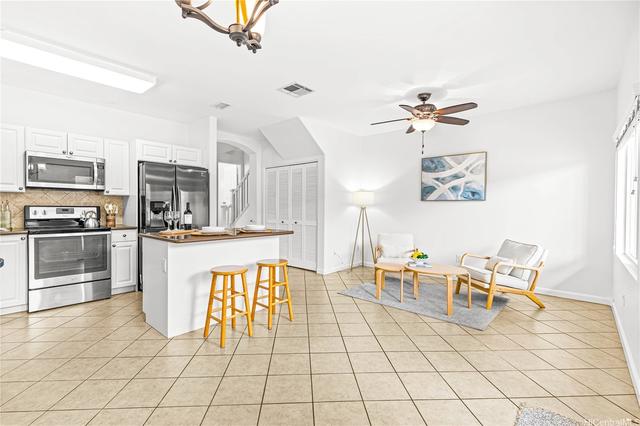 91-2109 Kaioli St #303, Ewa Beach, HI 96706