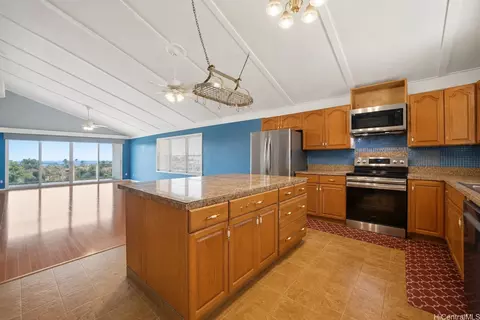 92-528 Uhiuala St, Kapolei, HI 96707