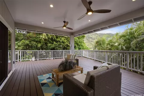 Exterior - 920 Leighton St, Honolulu, HI 96821 photo 5 of 5