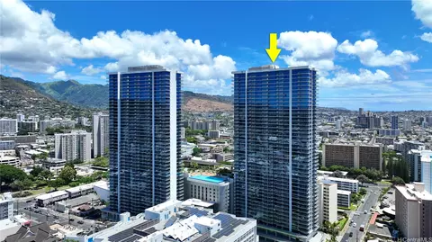 1500 Rycroft St #2816R, Honolulu, HI 96814