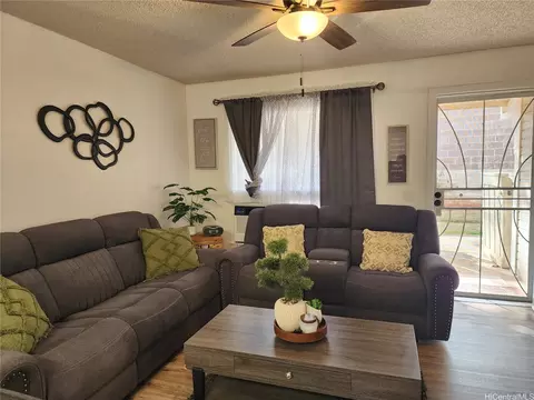 91-1071 Oaniani St #7B, Kapolei, HI 96707