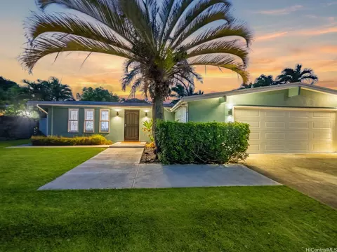 923 Mokapu Blvd, Kailua, HI 96734