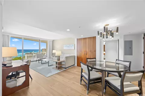 383 Kalaimoku St #3008, Honolulu, HI 96815